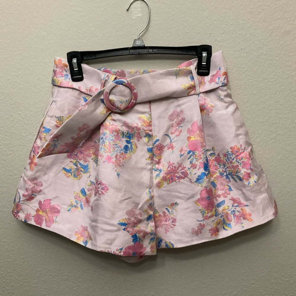 Jess Southern for Gianni Bini Pink Floral Shorts NWT